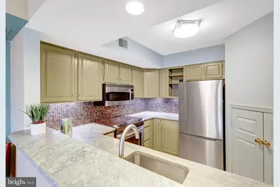 1334 Garden Wall Circle #"E", Reston, VA 20194 - Photo 6
