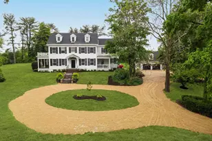 1031 Pine Hill Rd, McLean, VA 22101 - Photo 2