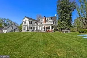 1031 Pine Hill Rd, McLean, VA 22101 - Photo 30