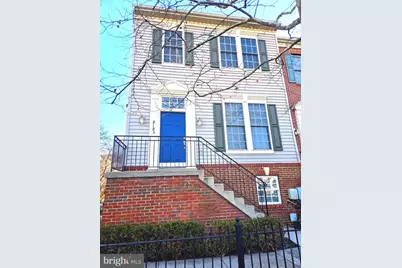 8183 Skelton Circle, Falls Church, VA 22042 - Photo 2