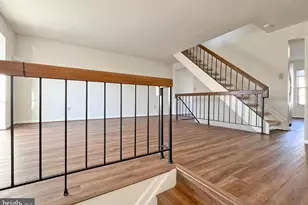 3350 Oakshade Ct, Fairfax, VA 22033 - Photo 4