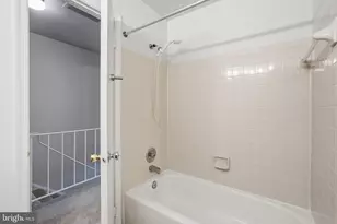 7923 Pebble Brook Ct, Springfield, VA 22153 - Photo 22