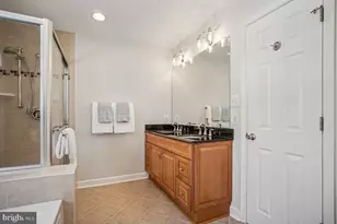 15320 Jordans Journey Dr, Centreville, VA 20120 - Photo 32