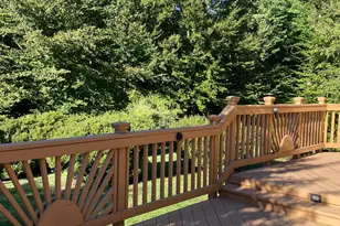 6502 Sunny Hill Ct, McLean, VA 22101 - Photo 2