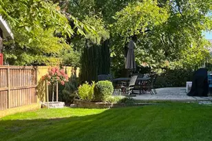 904 Locust St, Herndon, VA 20170 - Photo 56