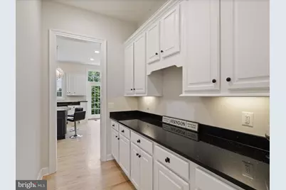 904 Locust Street, Herndon, VA 20170 - Photo 10