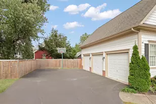 904 Locust St, Herndon, VA 20170 - Photo 56