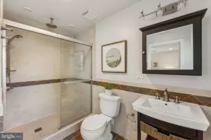 7801 Byrds Nest Pass, Annandale, VA 22003 - Photo 34