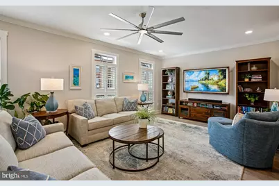 125 Fortnightly Boulevard, Herndon, VA 20170 - Photo 10