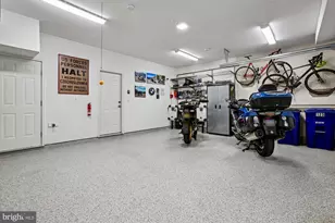 125 Fortnightly Blvd, Herndon, VA 20170 - Photo 36