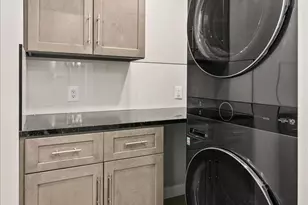 353 Gallop Wood Pl, Great Falls, VA 22066 - Photo 56