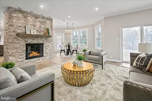 353 Gallop Wood Pl, Great Falls, VA 22066 - Photo 32