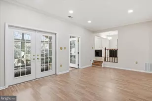 7594 Woodstown Dr, Springfield, VA 22153 - Photo 16