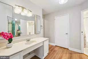 5904 Mt Eagle Dr, Alexandria, VA 22303 - Photo 18