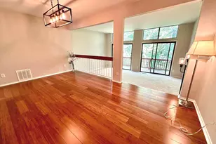 1526 Scandia Cir, Reston, VA 20190 - Photo 4