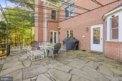 9200 Falls Run Road, McLean, VA 22102 - Photo 8