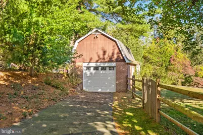 9200 Falls Run Road, McLean, VA 22102 - Photo 30