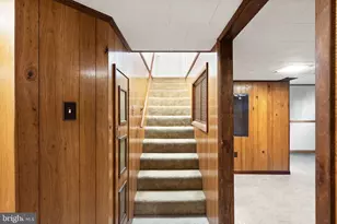 1412 Patrick Cir SW, Vienna, VA 22180 - Photo 24