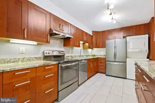 5904 Mt Eagle Dr, Alexandria, VA 22303 - Photo 20