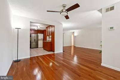 5904 Mount Eagle Drive #105, Alexandria, VA 22303 - Photo 18