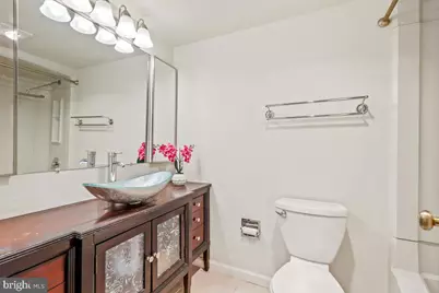 5904 Mount Eagle Drive #105, Alexandria, VA 22303 - Photo 40