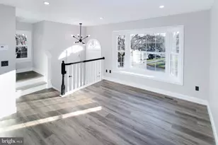 1279 Bond St, Herndon, VA 20170 - Photo 10