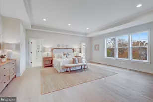 903 Hillcrest Dr SW, Vienna, VA 22180 - Photo 36