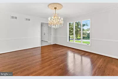 6294 Dunaway Court, McLean, VA 22101 - Photo 14