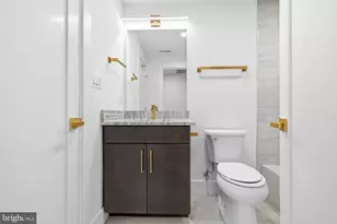 719 Meadow Ln SW, Vienna, VA 22180 - Photo 34