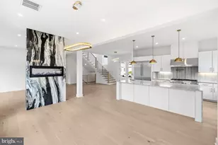 719 Meadow Ln SW, Vienna, VA 22180 - Photo 16