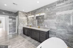 719 Meadow Ln SW, Vienna, VA 22180 - Photo 94