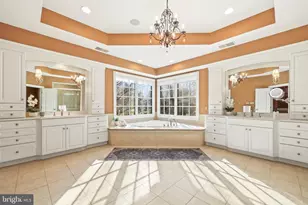 8340 Springhaven Garden Ln, McLean, VA 22102 - Photo 38