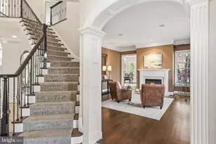 8340 Springhaven Garden Ln, McLean, VA 22102 - Photo 4