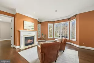 8340 Springhaven Garden Ln, McLean, VA 22102 - Photo 8