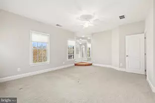 8340 Springhaven Garden Ln, McLean, VA 22102 - Photo 44