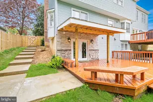 6042 Munson Hill Rd, Falls Church, VA 22041 - Photo 4