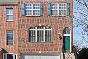 4150 Jeremy Grove, Fairfax, VA 22030 - Photo 2