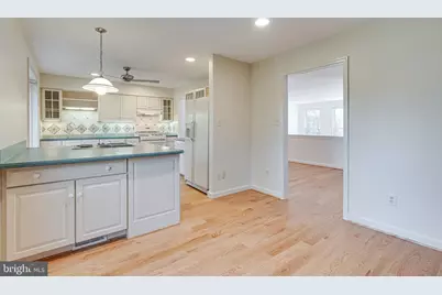 1423 McLean Mews Court, McLean, VA 22101 - Photo 12