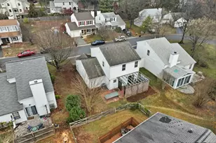 13505 Coates Ln, Herndon, VA 20171 - Photo 36