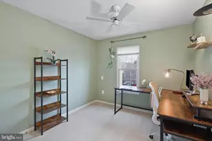 14722 Stream Pond Dr, Centreville, VA 20120 - Photo 14