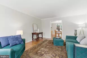 896 Broad Oaks Dr, Herndon, VA 20170 - Photo 8