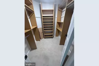 896 Broad Oaks Drive, Herndon, VA 20170 - Photo 4