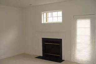 8360 Millom Ct, Lorton, VA 22079 - Photo 10