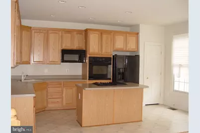 8360 Millom Court, Lorton, VA 22079 - Photo 6