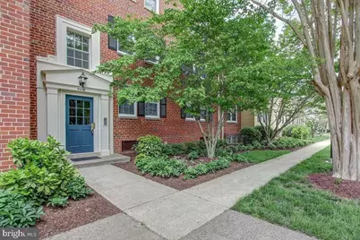 6610 E Wakefield Drive #C2, Alexandria, VA 22307 - Photo 2