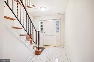 6144 Chesterbrook Rd, McLean, VA 22101 - Photo 8