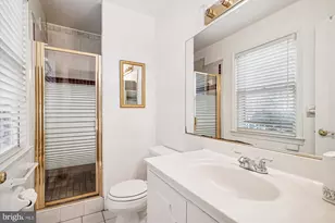 6144 Chesterbrook Rd, McLean, VA 22101 - Photo 28