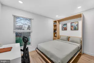 4010 Novar Dr, Chantilly, VA 20151 - Photo 10