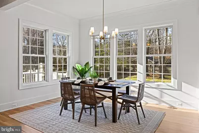 352 Ayr Hill Avenue NE, Vienna, VA 22180 - Photo 22