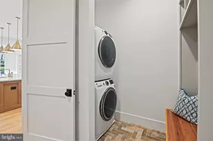 352 Ayr Hill Ave NE, Vienna, VA 22180 - Photo 30